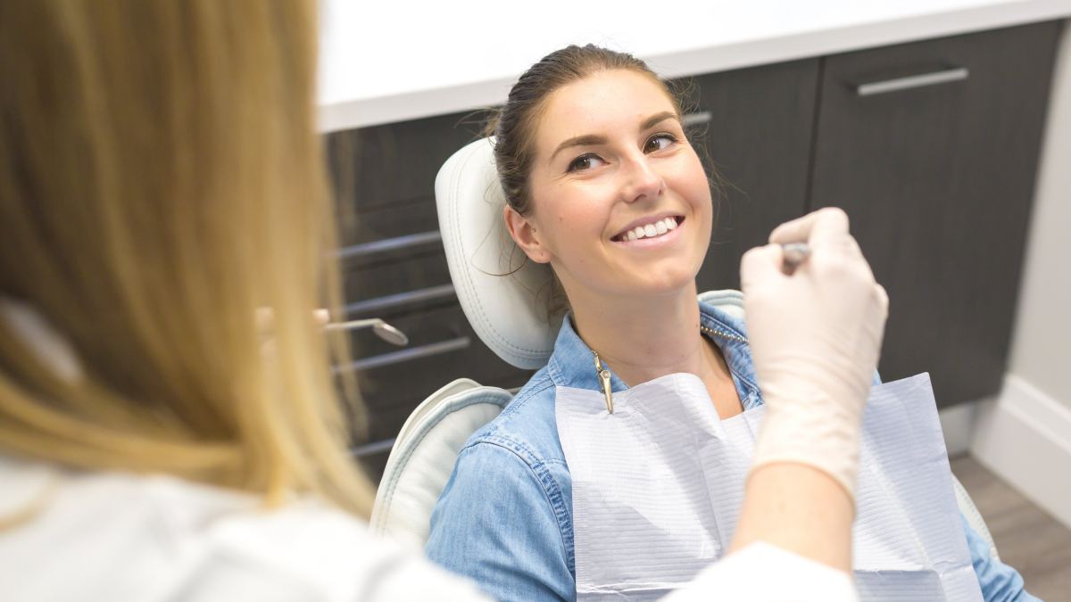 Get a dental checkup in Vegas from a professional dentist